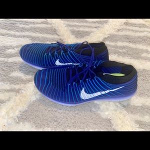 Nike Free Shoes 9.5